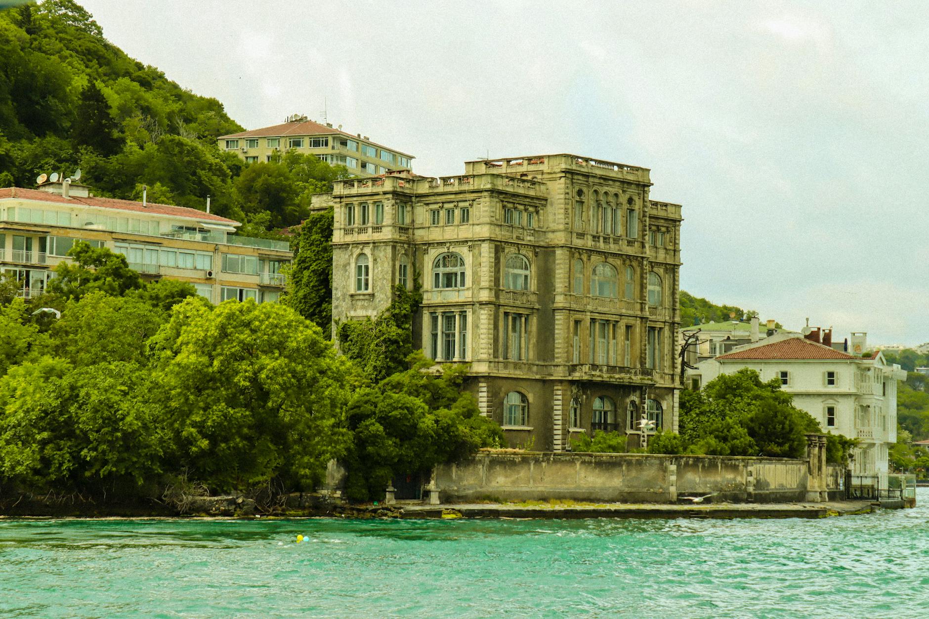 위스퀴다르 페티 파샤 코루수 숲길 산책과 보스포루스 파노라마 전망 포인트